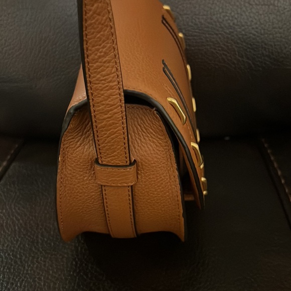 Chloe tan studded leather Marcie saddle crossbody bag NWT - Picture 11 of 14